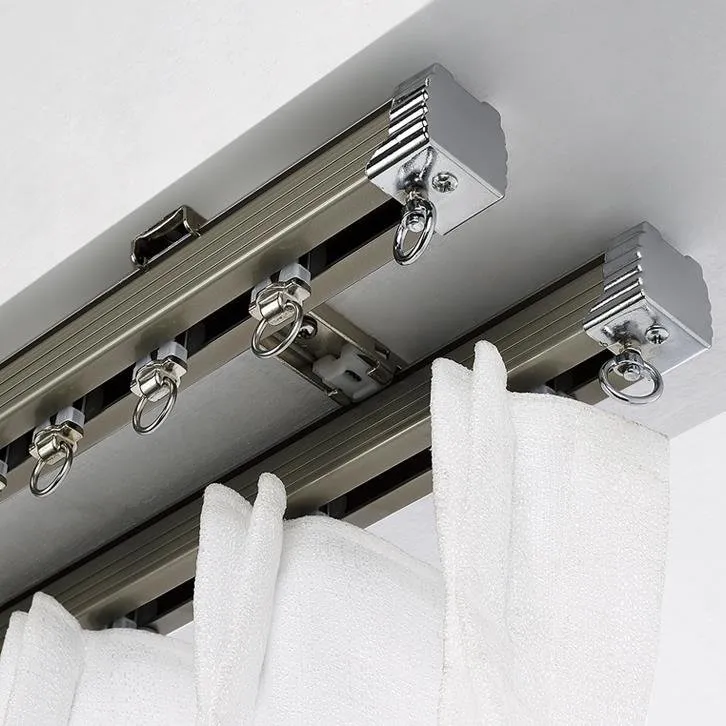 Lagana aluminijska zavjesa staza